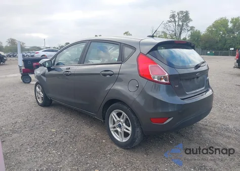 2019 Ford Fiesta Se z USA, uszkodzony, nr VIN 3FADP4EJ5KM101353